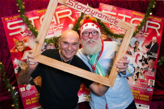 30. Starpyramide Backstage