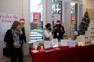 30. Starpyramide Backstage