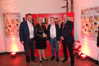 34.Starpyramide Backstage