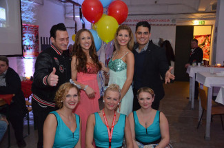 30. Starpyramide Backstage