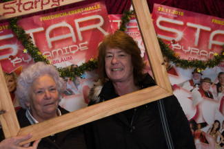 30. Starpyramide Backstage