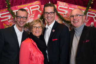 30. Starpyramide Backstage