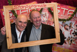 30. Starpyramide Backstage