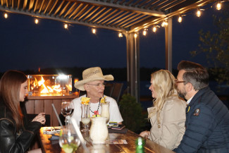 Scheckübergabe 2023