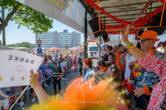 Rollstuhl-Inklusionstruck beim Schlagermove 2023