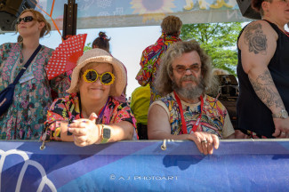 Rollstuhl-Inklusionstruck beim Schlagermove 2023