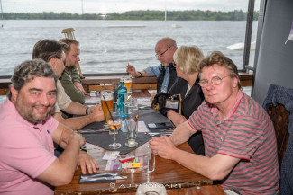 Scheckübergabe im Restaurant Eisvogel am See - Erlös der 37ten Starpyramide