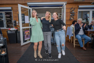 Scheckübergabe im Restaurant Eisvogel am See - Erlös der 37ten Starpyramide