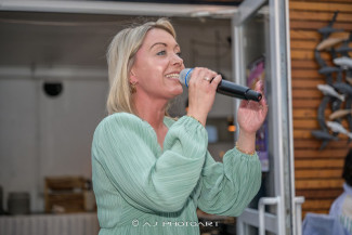 Scheckübergabe im Restaurant Eisvogel am See - Erlös der 37ten Starpyramide