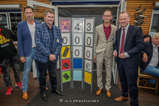 Scheckübergabe im Restaurant Eisvogel am See - Erlös der 37ten Starpyramide