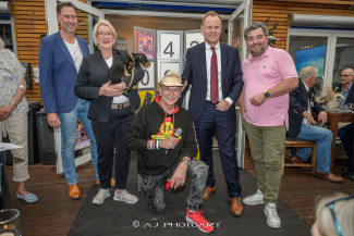 Scheckübergabe im Restaurant Eisvogel am See - Erlös der 37ten Starpyramide