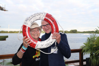 Scheckübergabe im Restaurant Eisvogel am See - Erlös der 37ten Starpyramide