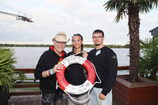 Scheckübergabe im Restaurant Eisvogel am See - Erlös der 37ten Starpyramide