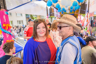Hamburg Pride 2024 - Rollstuhlfahrer-Inklusionstruck