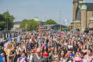 Hamburg Pride 2024 - Rollstuhlfahrer-Inklusionstruck